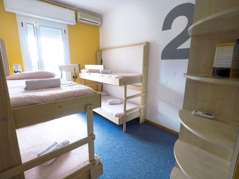 Morfeo - Young People (adults Only) Hotel Rimini