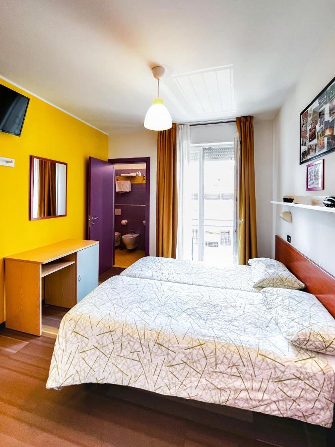 Morfeo - Young People (adults Only) Hotel