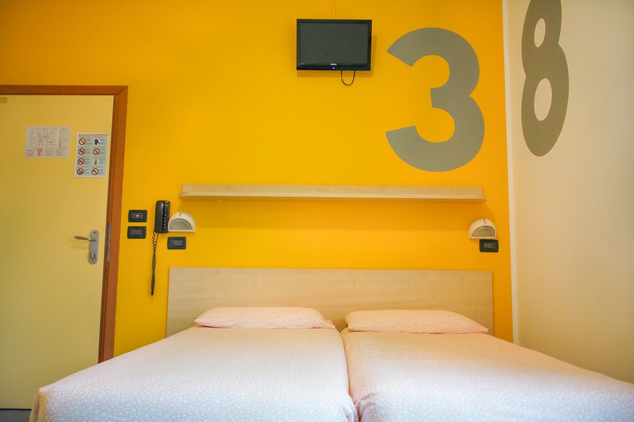 Hotel Morfeo - Young People (adults Only) 3*